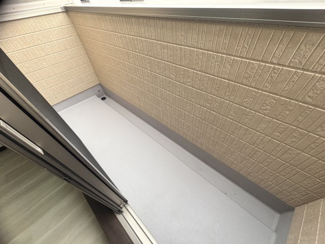 バルコニー　※類似写真になります