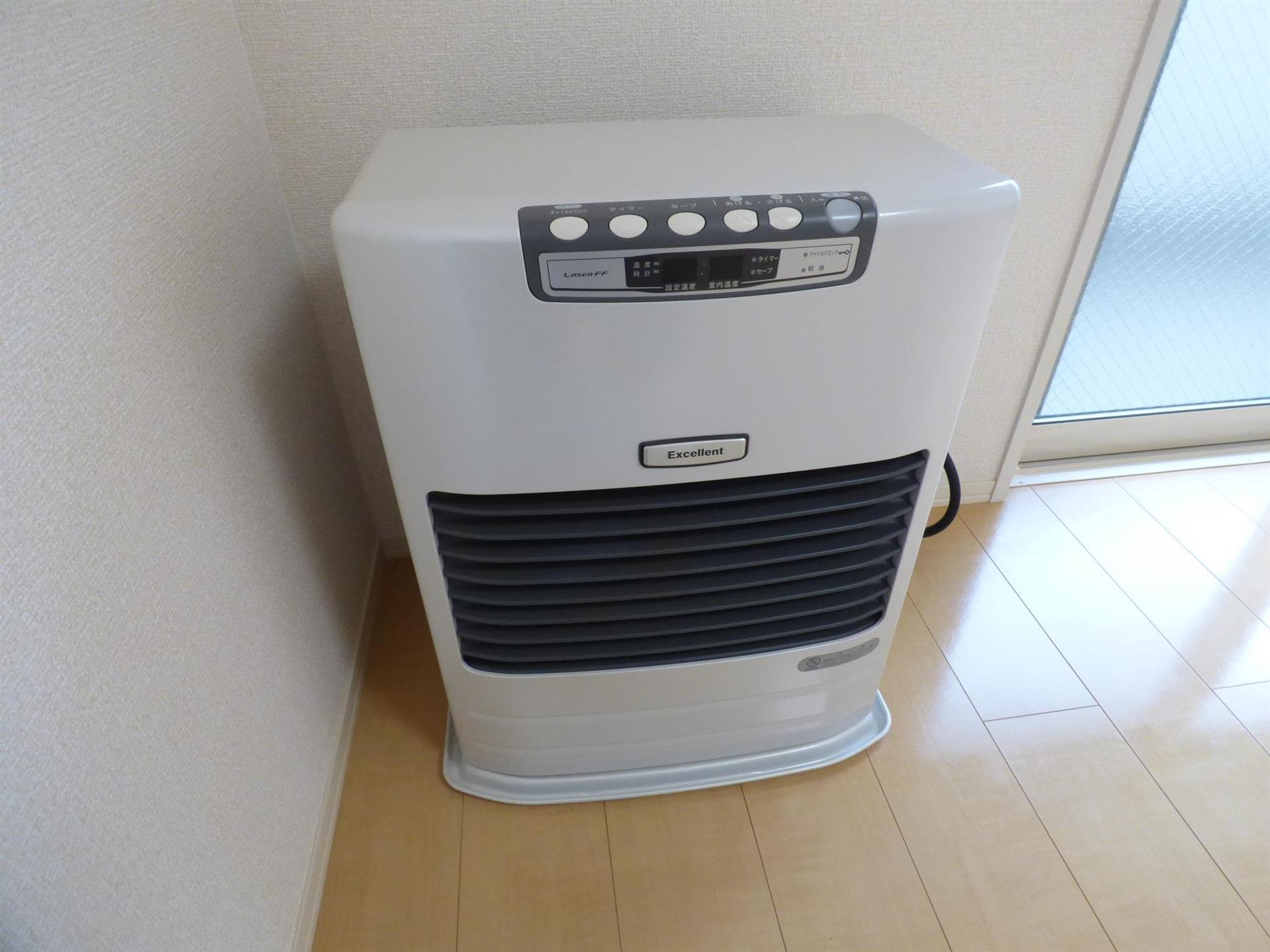 居室・リビング　灯油ＦＦストーブ