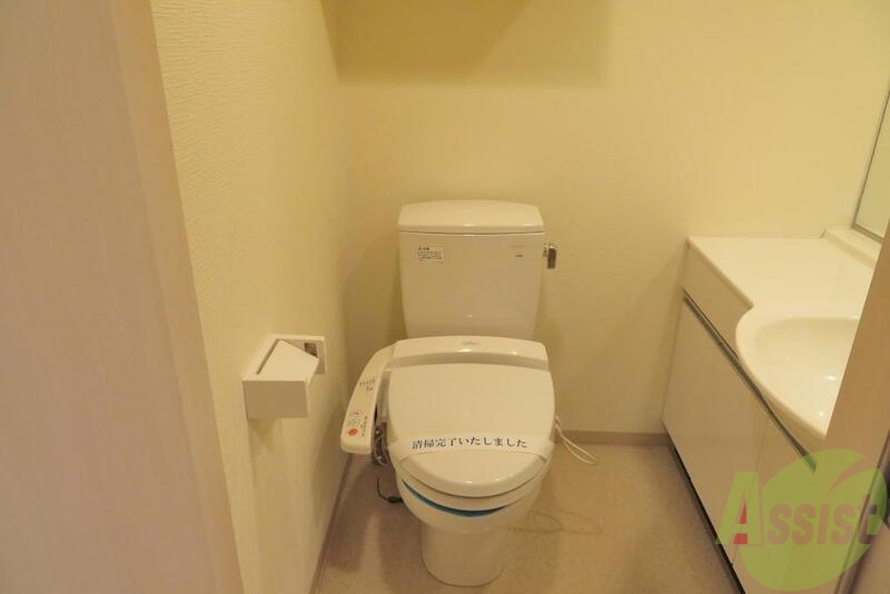 トイレ　毎日使うトイレだからこそ、きれいにしていたいですね。