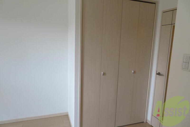 収納　収納は天高までしっかりございます。