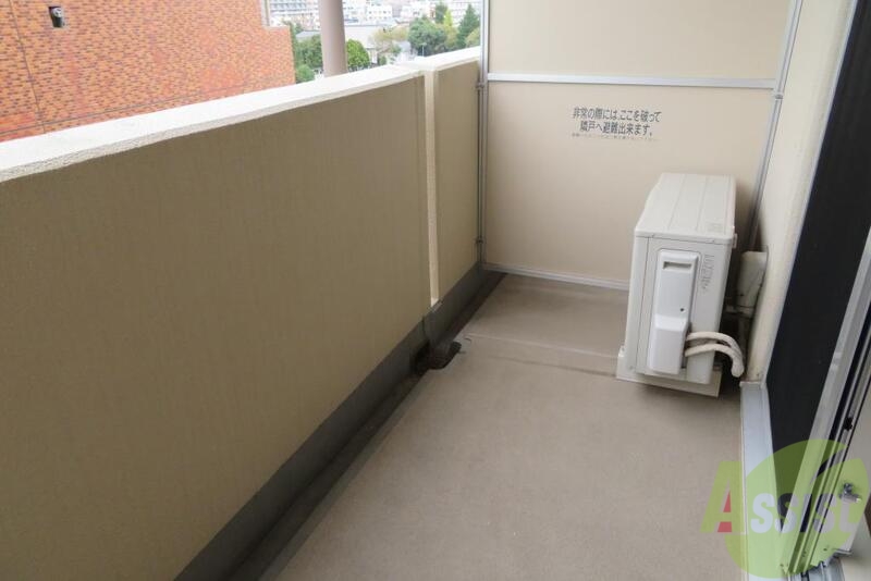 バルコニー　バルコニーも広く物干ししやすいんですよー。