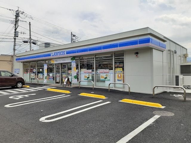 コンビニ　ローソン甲府和戸藤塚店（コンビニ）まで1000m