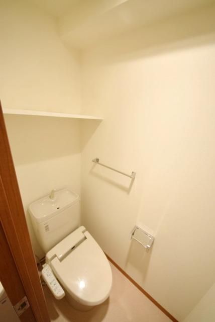 トイレ　★温水洗浄便座★