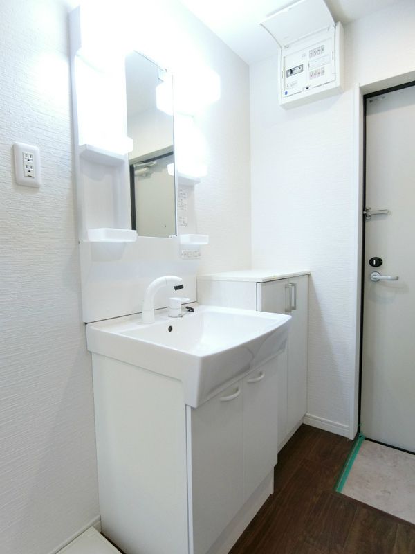 洗面設備　（同一仕様）