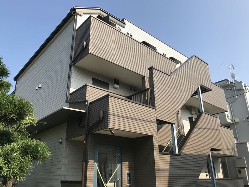 建物外観　複層ガラス（同一仕様）