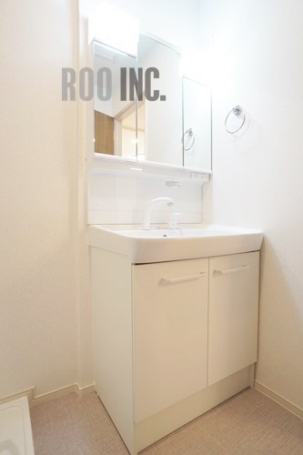 洗面設備　同タイプ