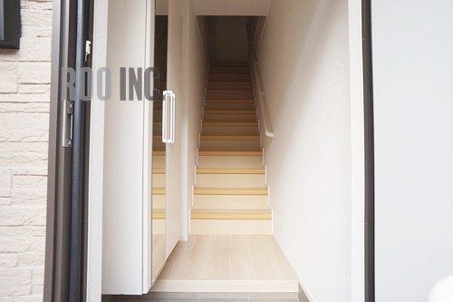 玄関　同タイプ