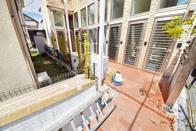 エントランス　★建物エントランススペース★