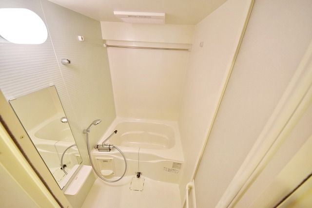 バス・シャワールーム　★ゆったりとしたバスルーム★