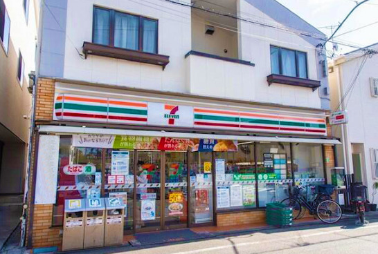 コンビニ　セブンイレブン五本木店（コンビニ）まで177m