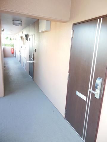 エントランス　★お問い合わせはタウンハウジン神奈川橋本店まで★