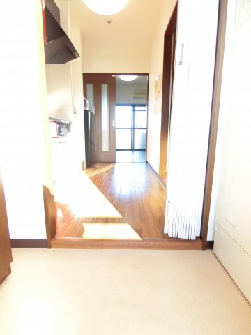 玄関　詳細は、RISUMO江坂本店→06-6155-7137まで♪