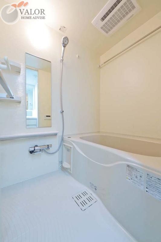 バス・シャワールーム　バス