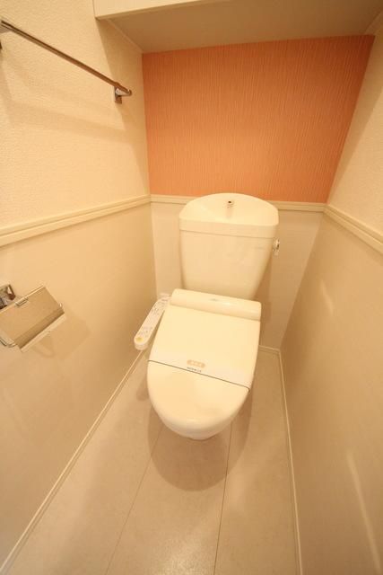 トイレ　※別号室参考写真です