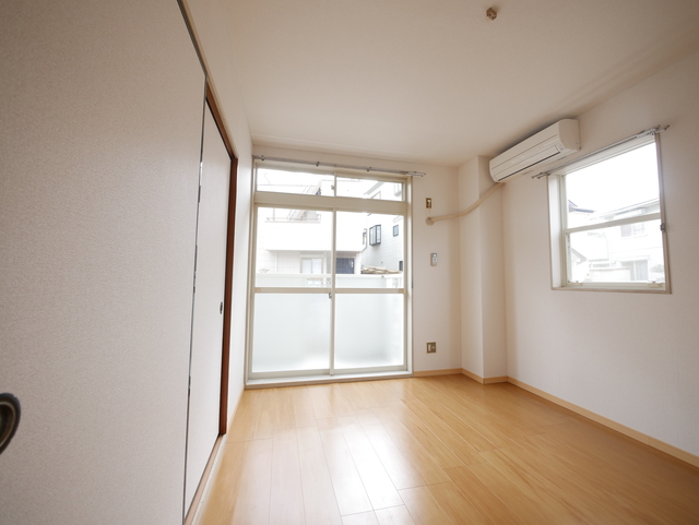 その他部屋・スペース　★大きな窓のある明るいお部屋です★