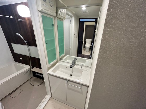 洗面設備　※別部屋の写真です