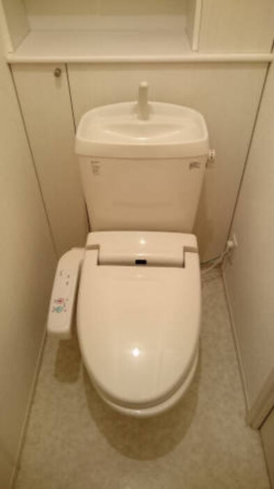 トイレ　B202 トイレ