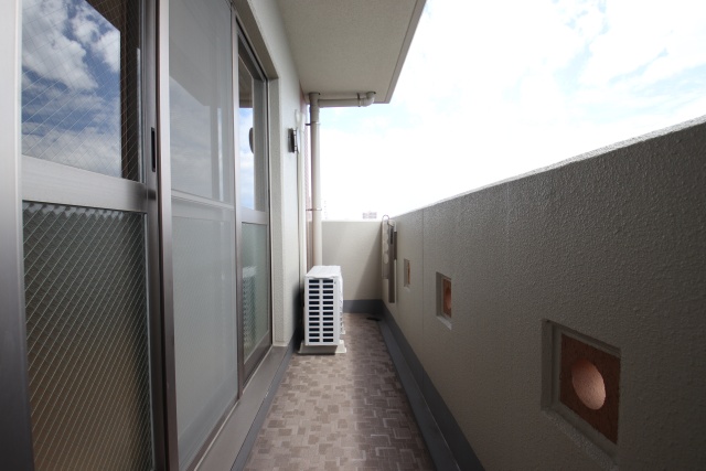 バルコニー　※別室の参考写真の為、現況優先です。