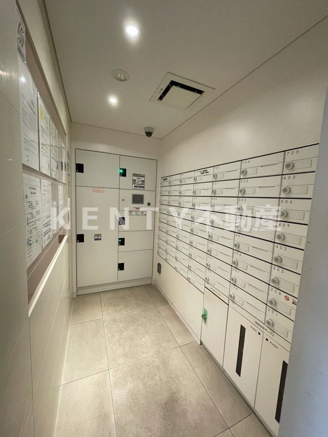 その他設備　暖かな日差しのふりそそぐバルコニー