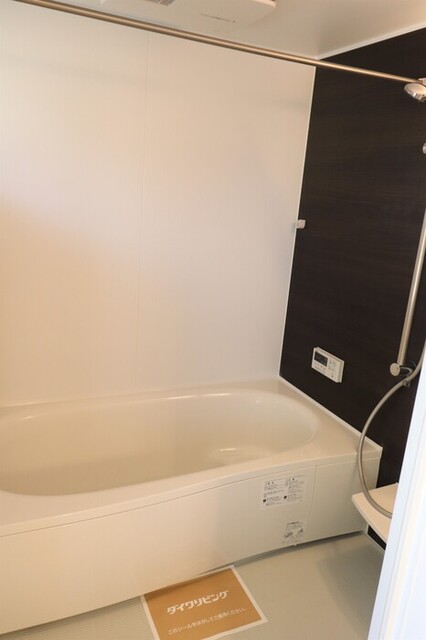 バス・シャワールーム　２０５　バス