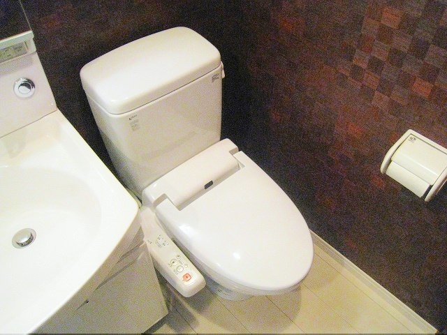 トイレ　※写真と異なる場合は現状優先。