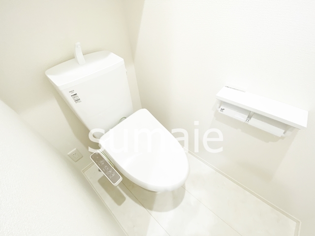 トイレ　★温水洗浄便座付き★