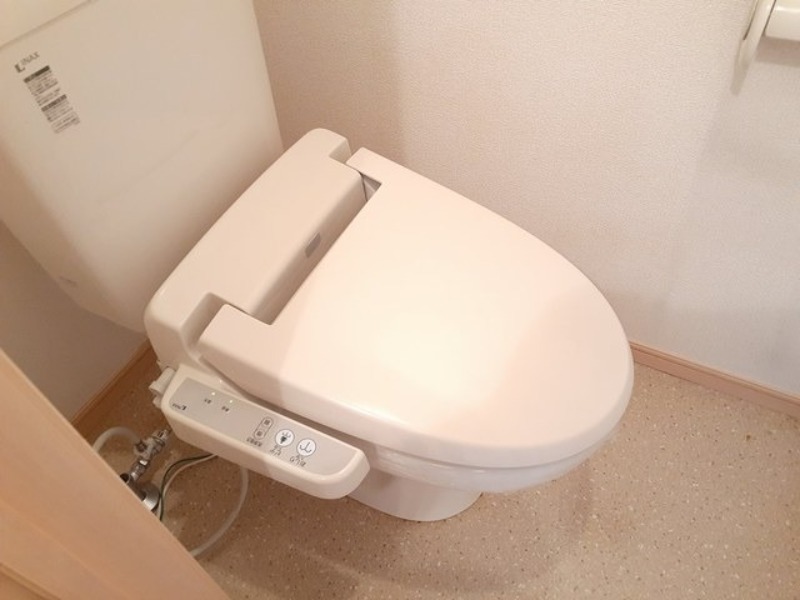 トイレ　図面と現状に相違がある場合には現状を優先