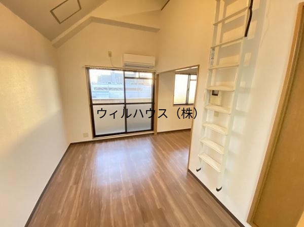 居室・リビング　カウンターキッチン！