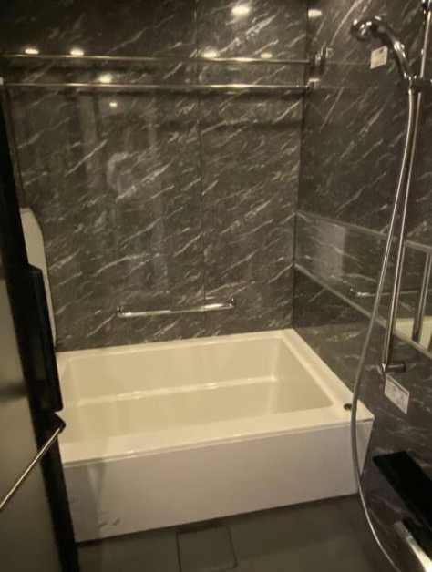 バス・シャワールーム　別部屋参考写真