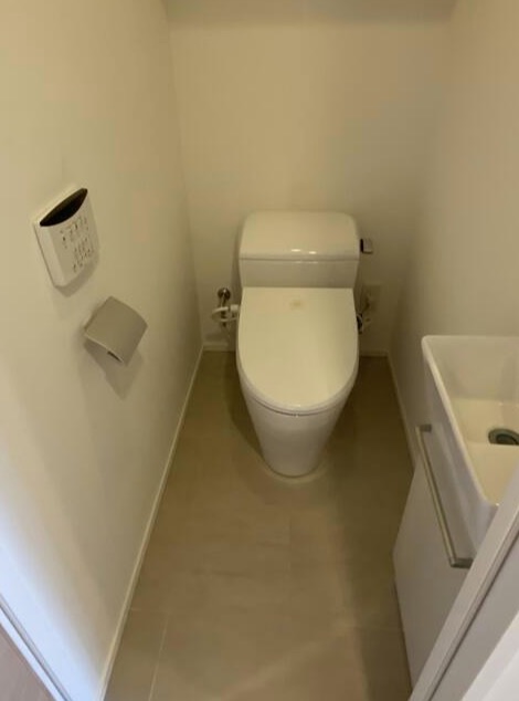 トイレ　別部屋参考写真