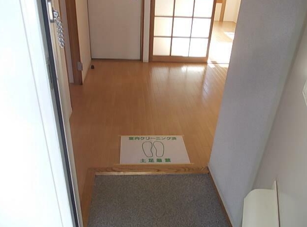 玄関　※別部屋参考写真☆玄関から☆