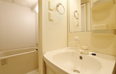 洗面設備　朝の支度はこちらで