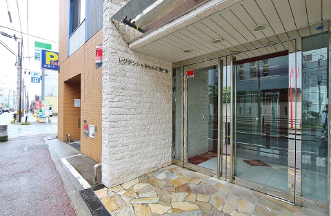 エントランス　オシャレなエントランスですね