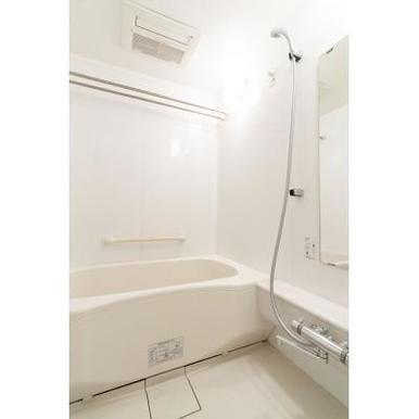 バス・シャワールーム　バス※別部屋参考写真