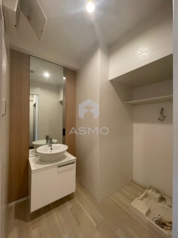 洗面設備　同マンション別部屋参考写真