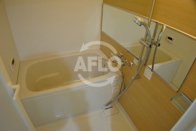 バス・シャワールーム　BROU上町台（ブラウ上町台）　浴室