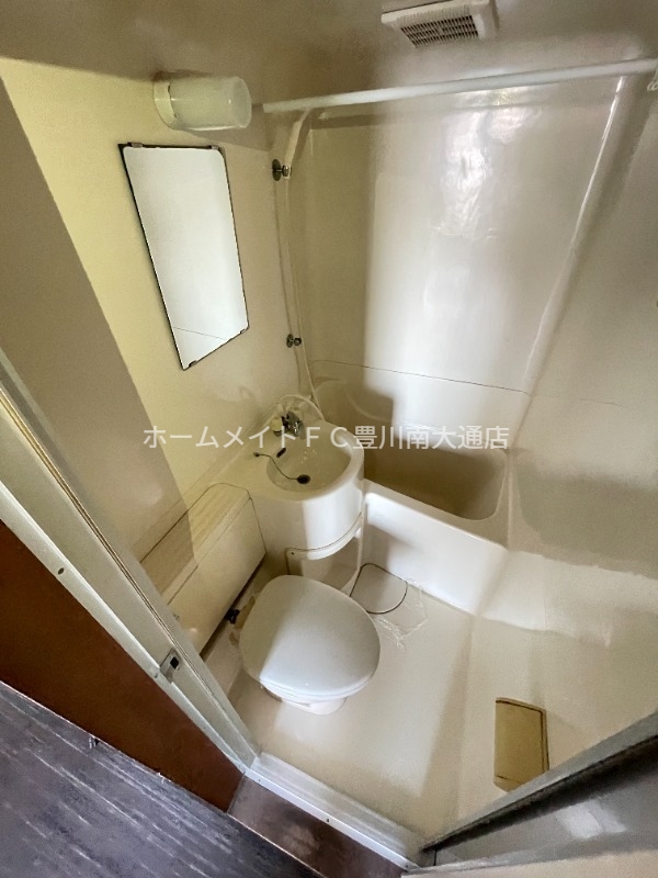 バス・シャワールーム　同型別部屋写真