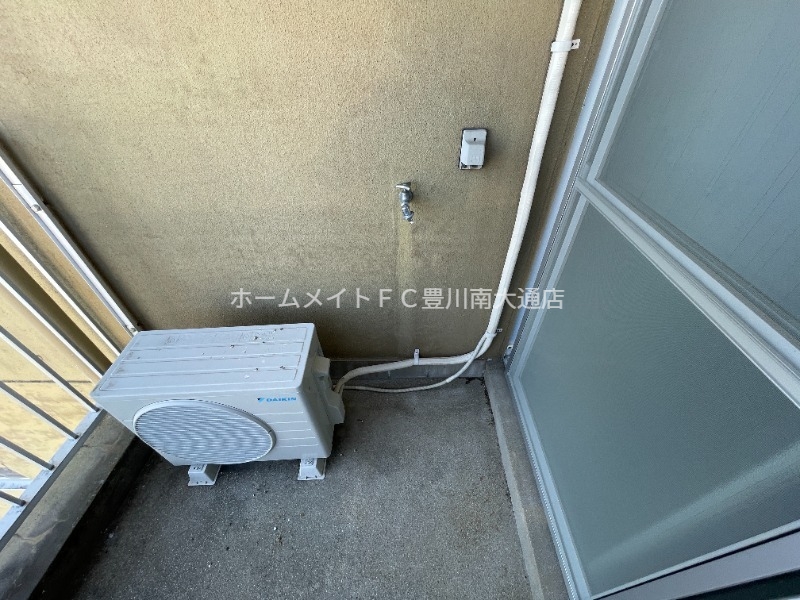 バルコニー　同型別部屋写真