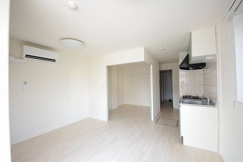 居室・リビング　類似室内