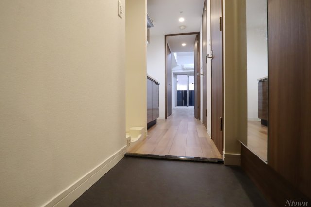 玄関　ゆったりとした玄関です