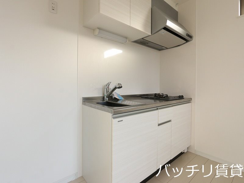 キッチン　同シリーズの別のお部屋。現況を優先します。