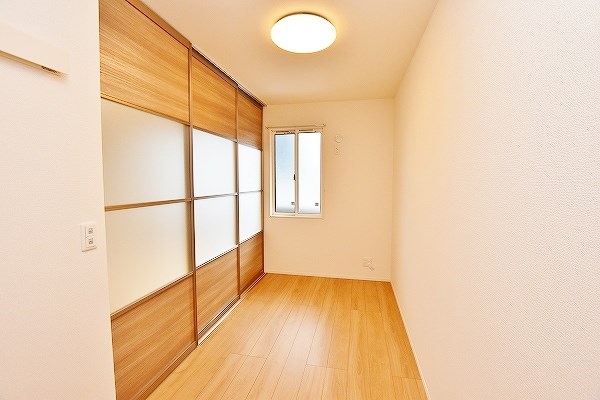 その他部屋・スペース　★洋室4帖★