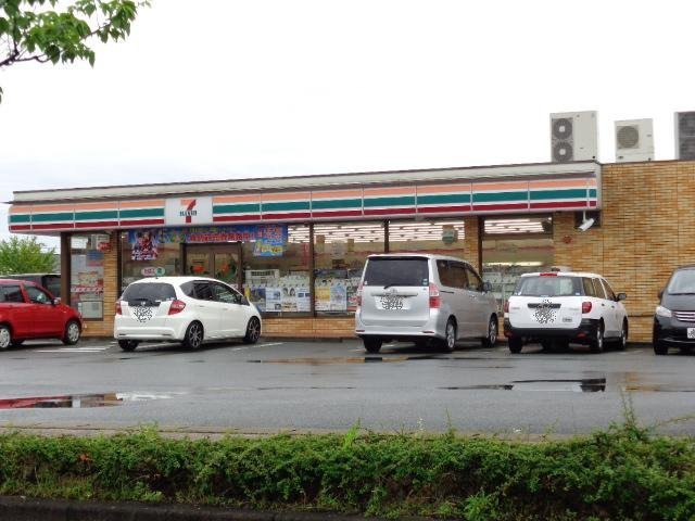 コンビニ　セブンイレブン 鳥栖弥生が丘店（コンビニ）まで241m