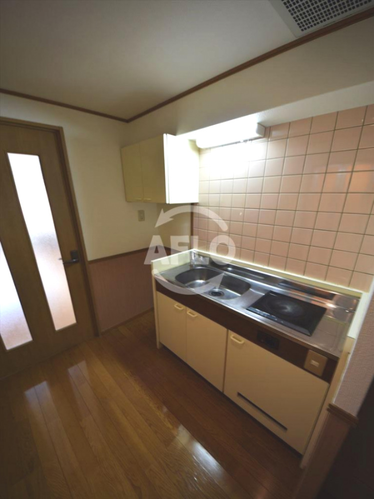 キッチン　ヴェローナ　IHコンロ