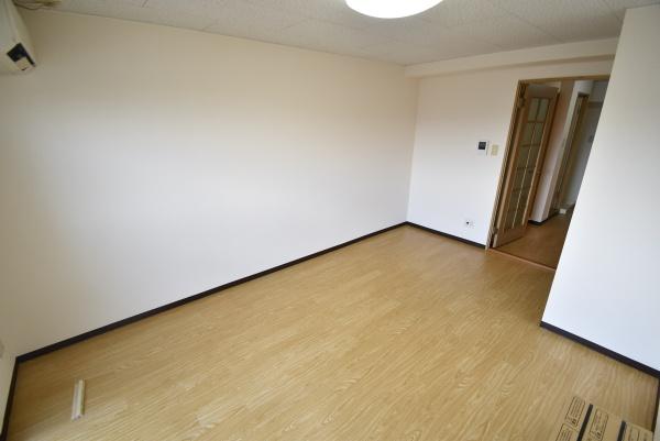 居室・リビング　同仕様写真