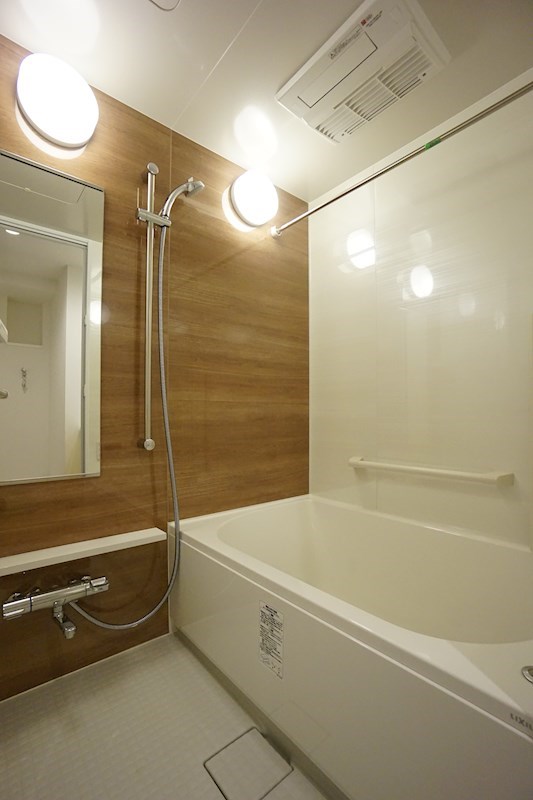 バス・シャワールーム　同間取り別部屋・参考写真