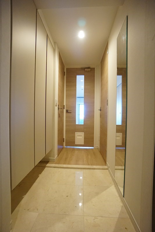 玄関　同間取り別部屋・参考写真