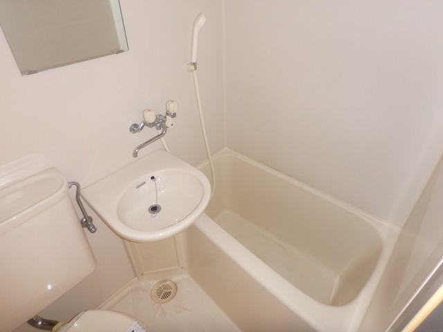 バス・シャワールーム　バス