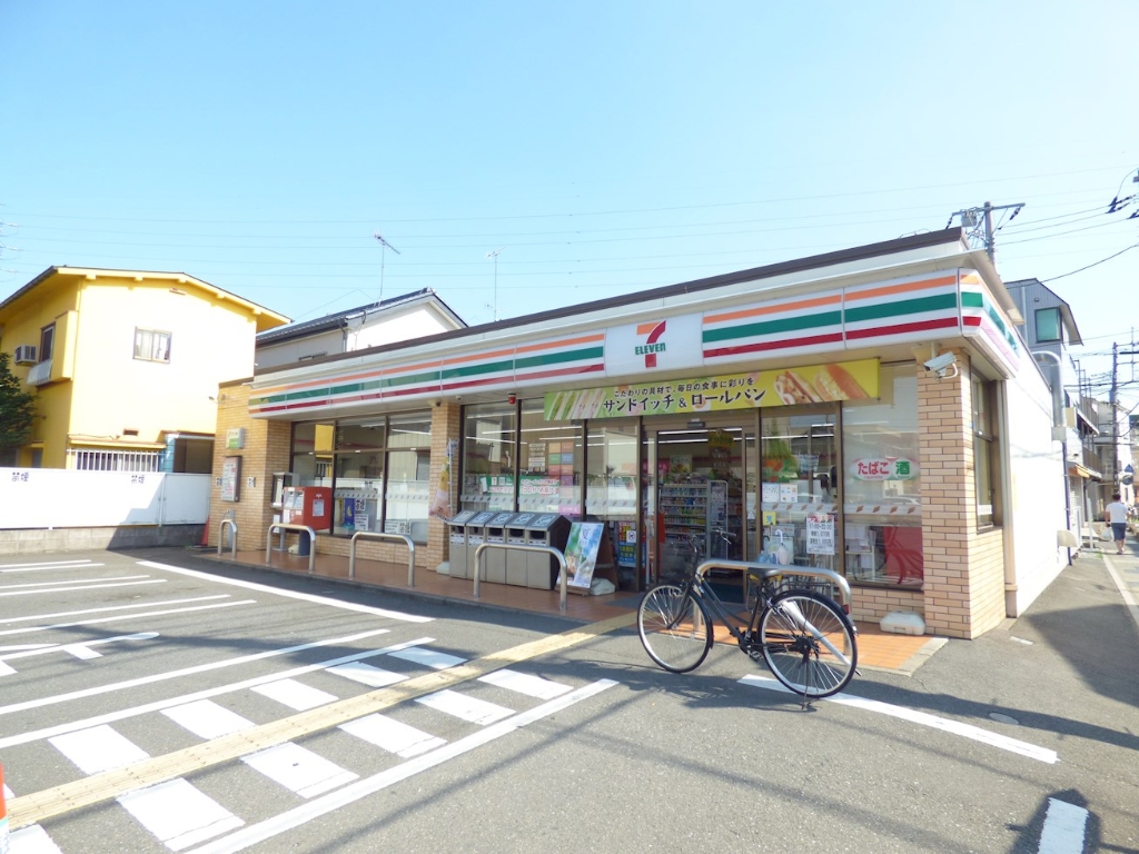 コンビニ　セブンイレブン 鳩ヶ谷坂下3丁目店（コンビニ）まで447m
