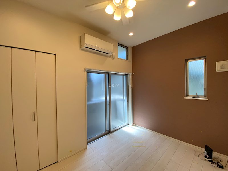 居室・リビング　※別のお部屋の写真です